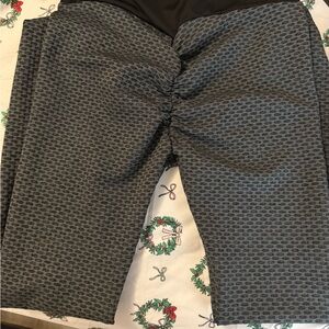 Gray Patterned Leggings